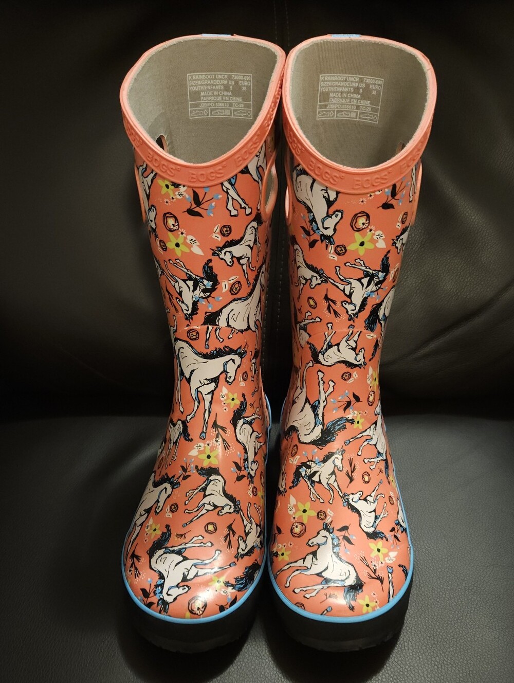 BOGS Unicorn Print Rain Boots Youth/Big Kid Size 5 **LIKE NEW**